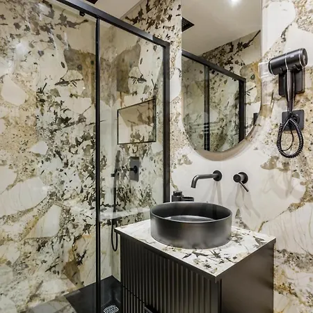 公寓 G Glamorous, Quiet In Le Marais